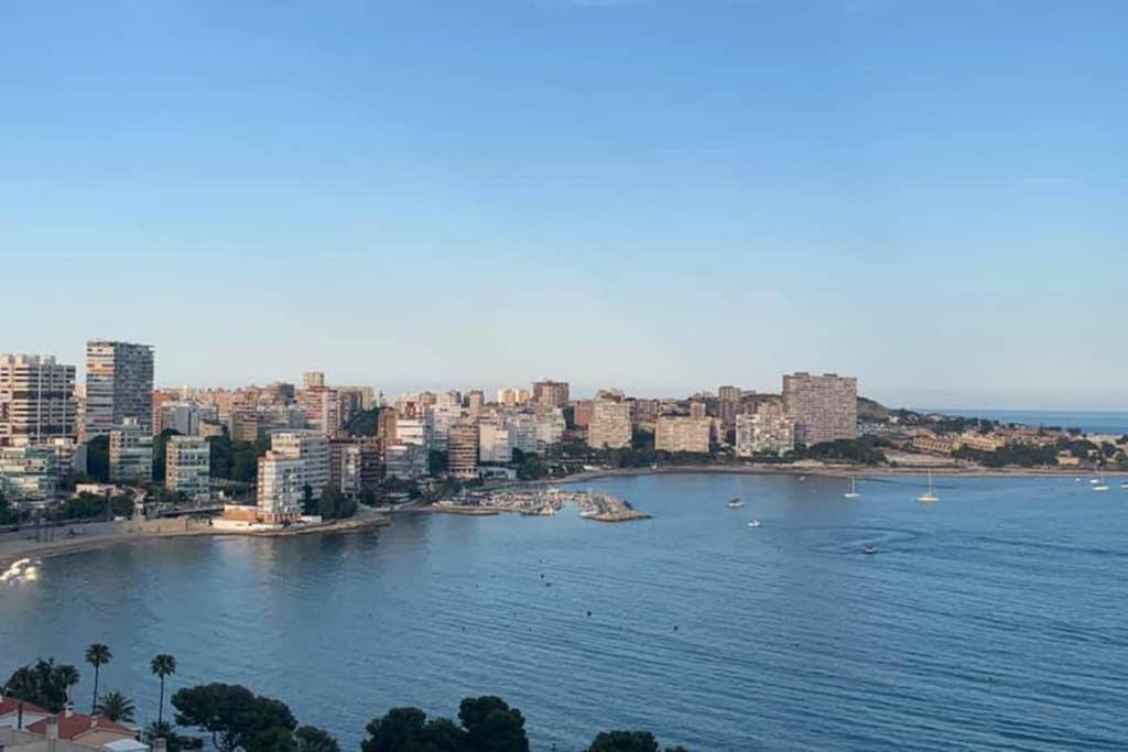 Playa Albufereta. Espectaculares Vistas Al Mar. Apartment Аликанте Екстериор снимка